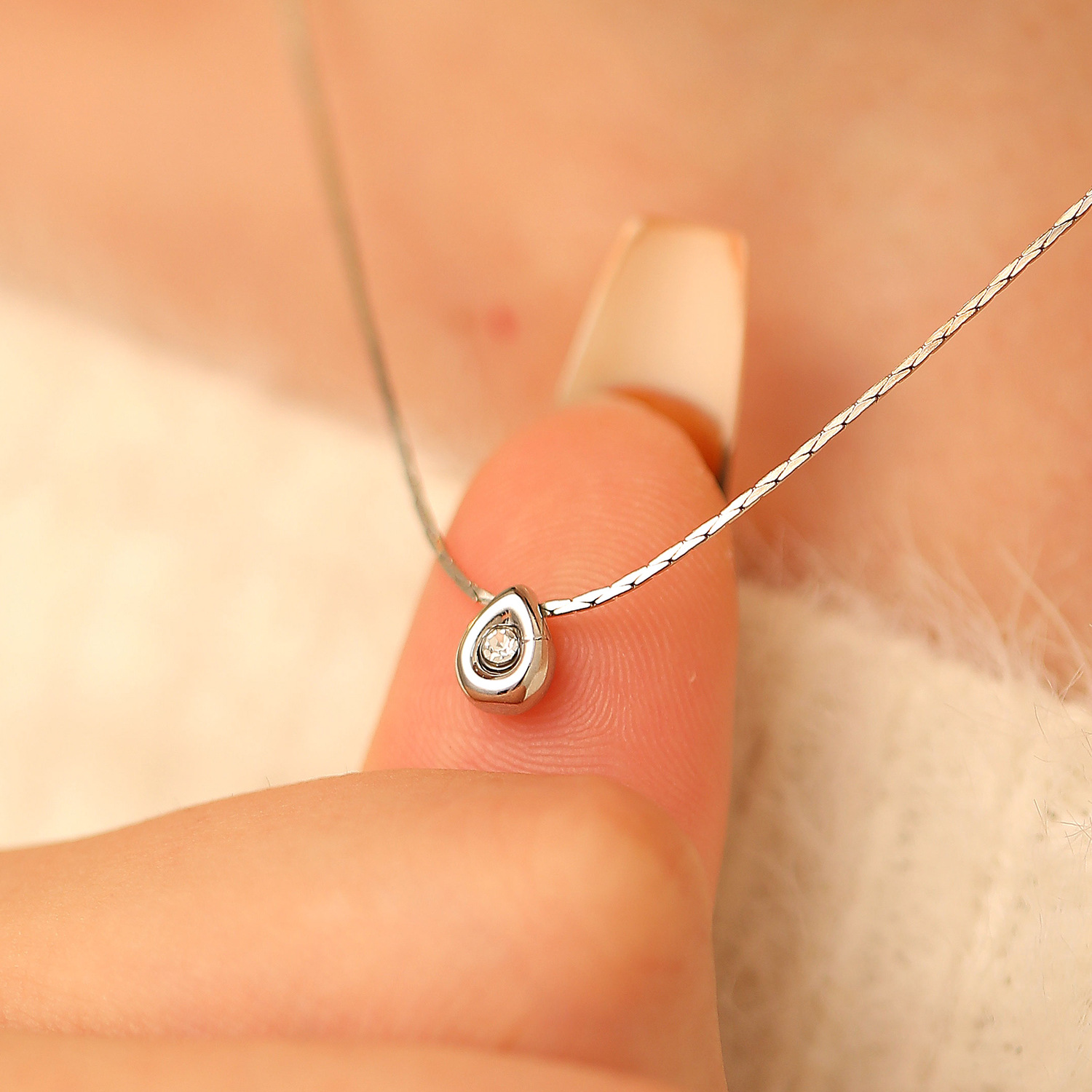 심플 패션 물방울 작은 펜던트 진주 목걸이 여성용 주얼 - Pearl Trim Chain 리뷰 및 가격